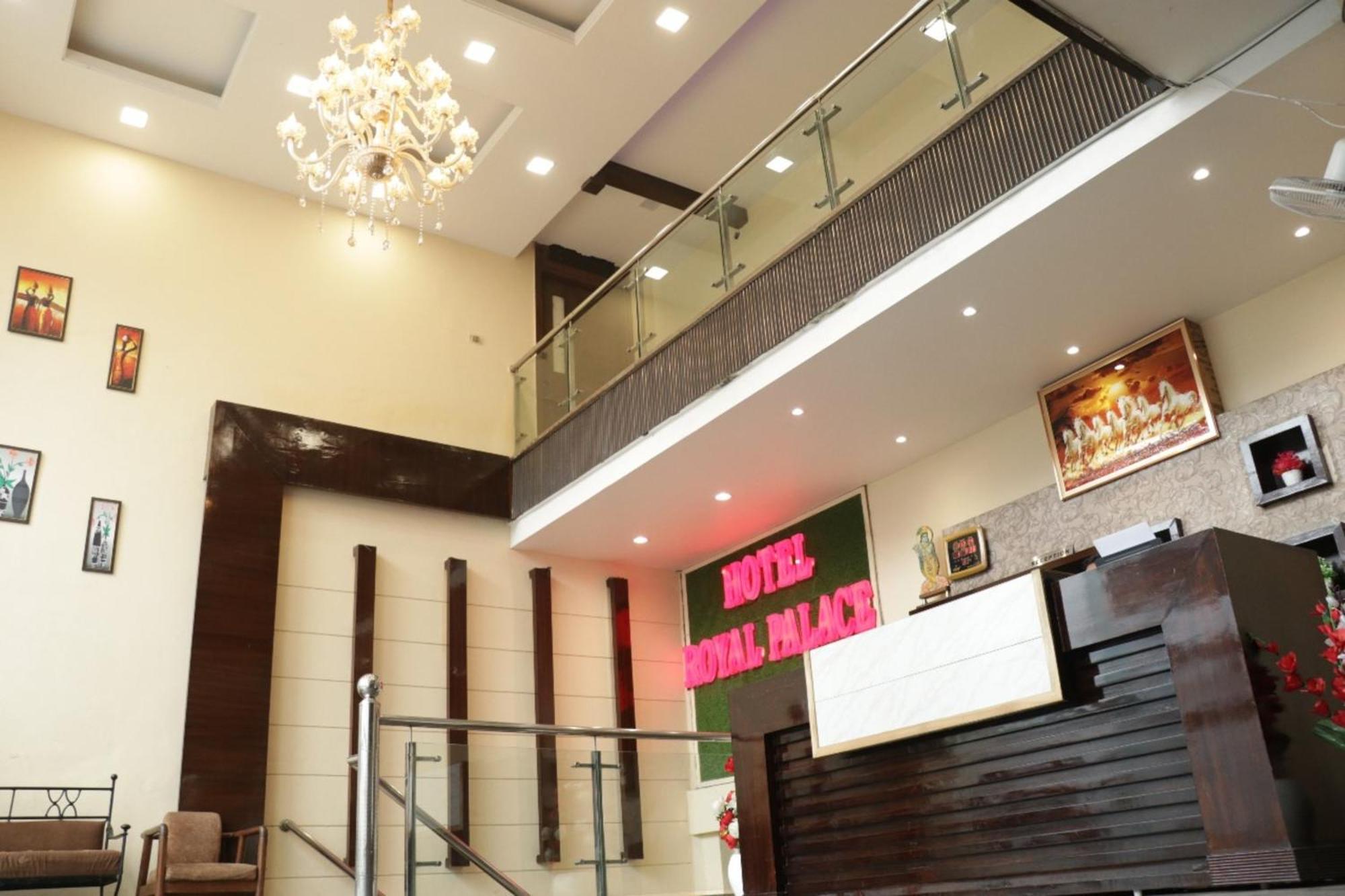 Hotel Royal Palace Jalandhar Exterior photo